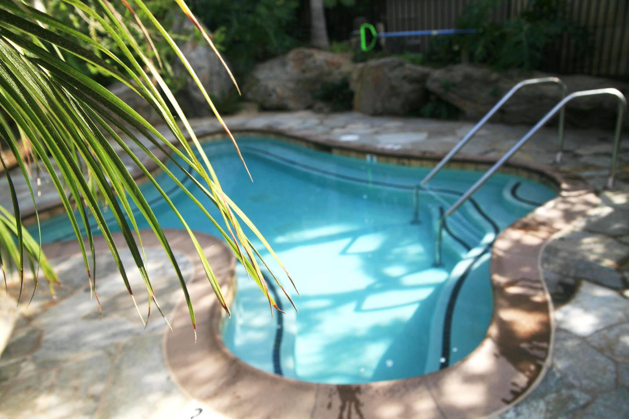 Oceanview Retreat - Steps To The Beach And 2 Pools Oceanside Exterior photo